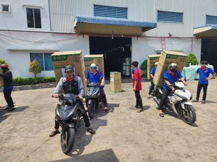 Quà tặng cho nhân viên dịp lễ 30/4