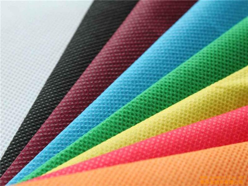 Cuộn vải không dệt PP spunbond giá sỉ