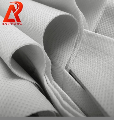 Vải không dệt PLA (Polylactic Acid) từ sợi ngô spunbonded